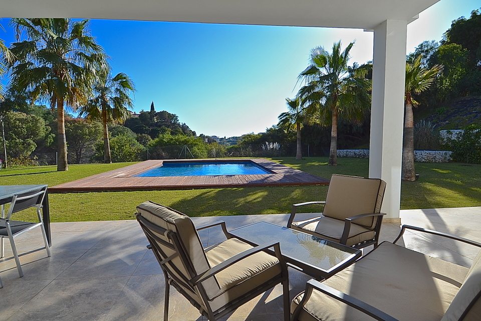 villas for sale elviria